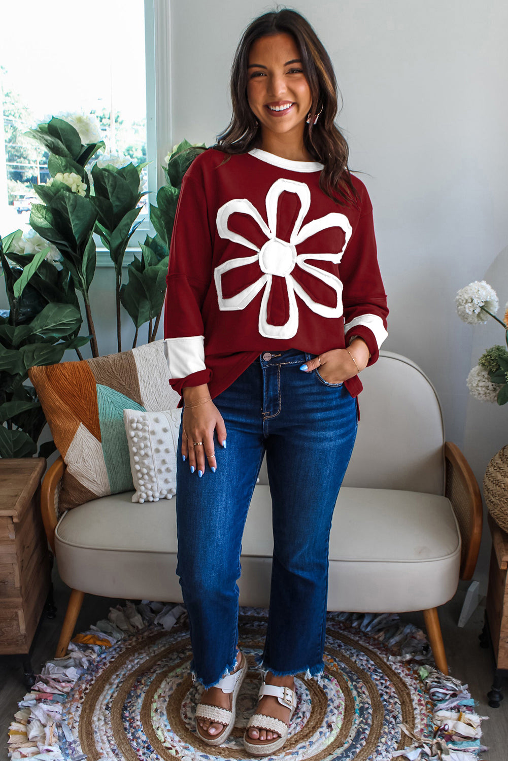 Red Dahlia Cheerful Daisy Flower Patched Round Neck Long Sleeve Top