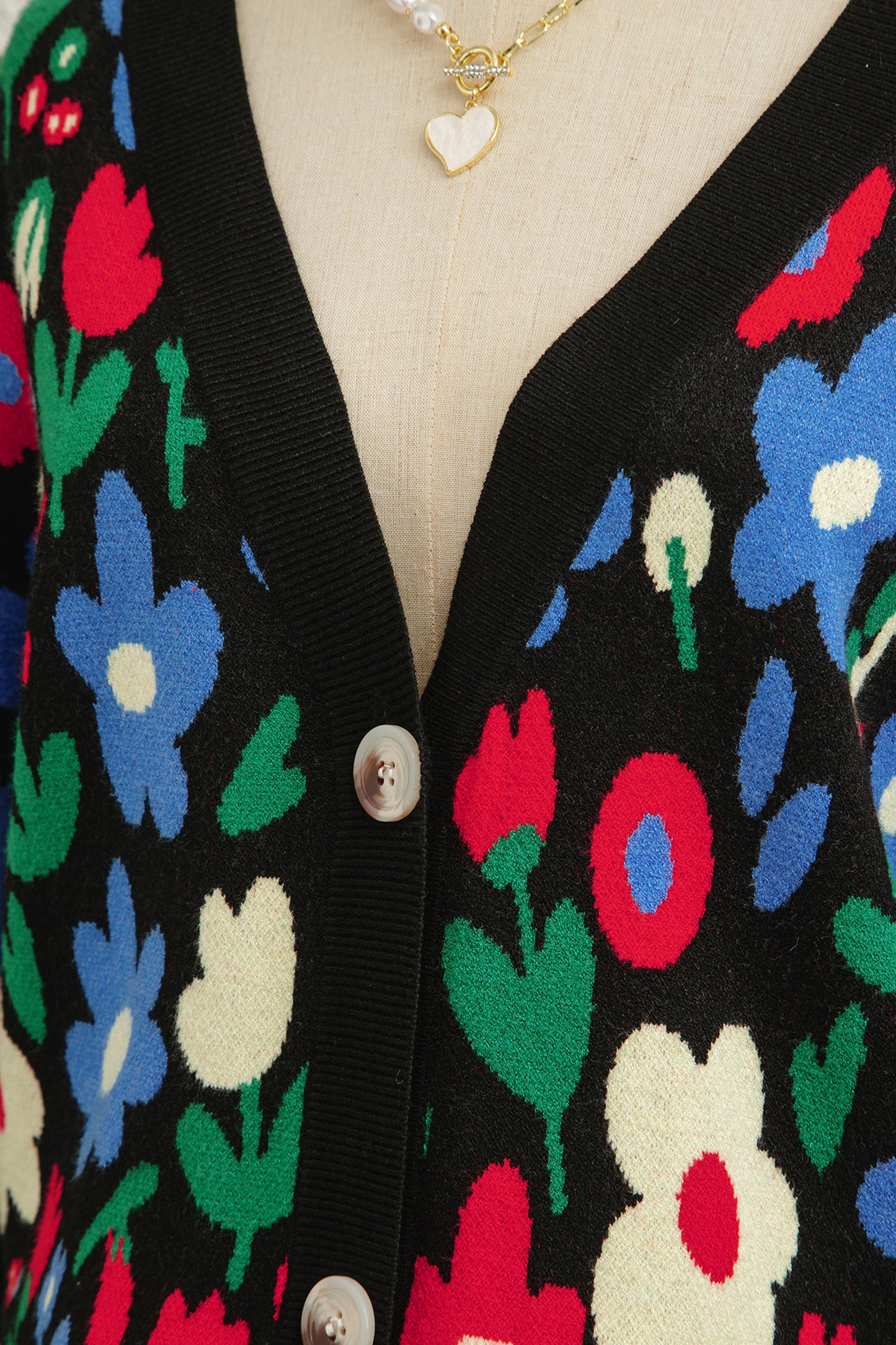 Black Floral Print V Neck Buttoned Short Cardigan Sweater